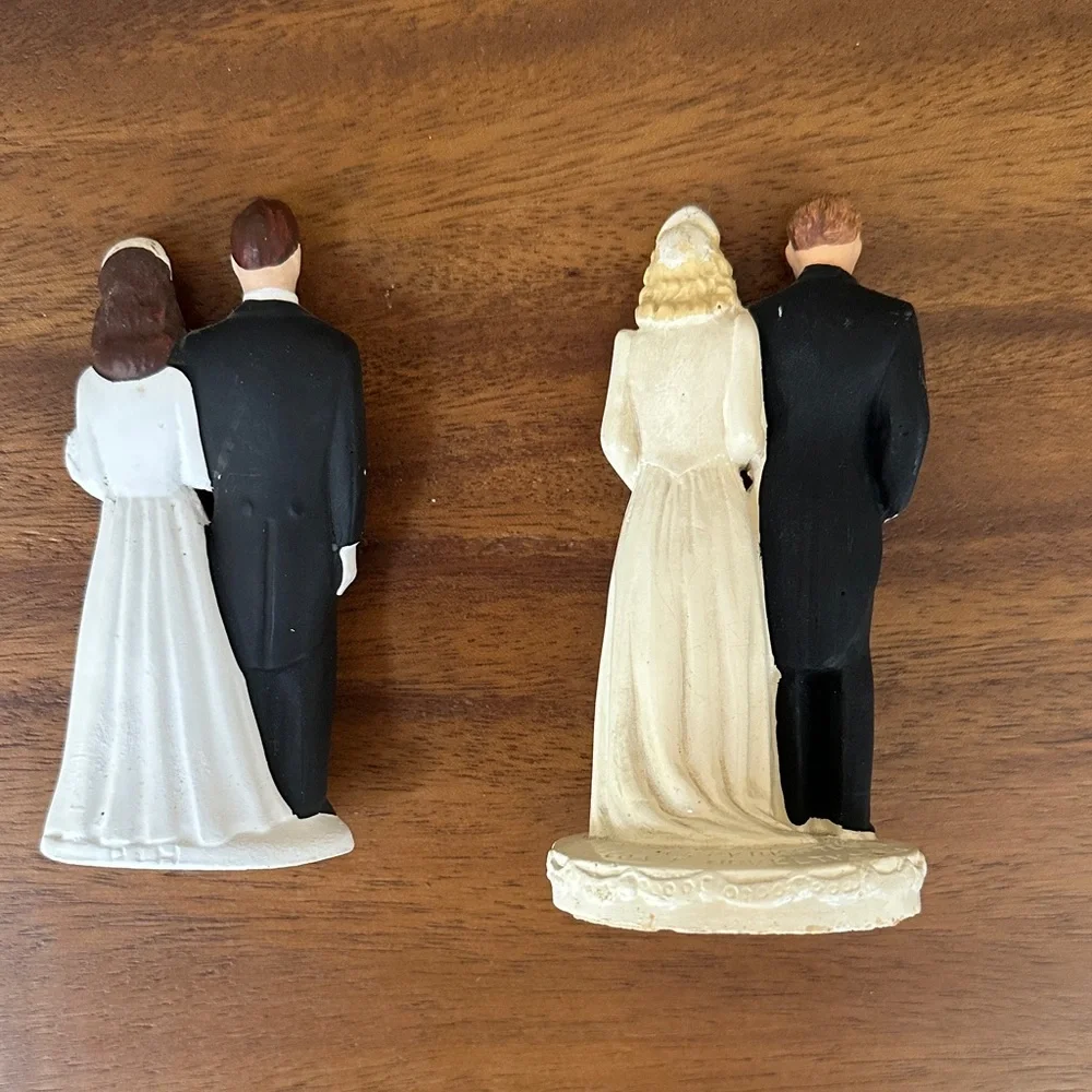 Elegant Wedding Cake Toppers Set